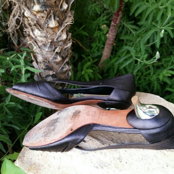 SWARTZ kitty leather‎  heels - Picture 3 of 6